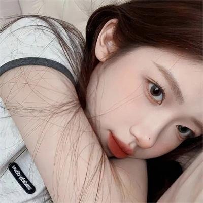 蕾哈娜内衣秀